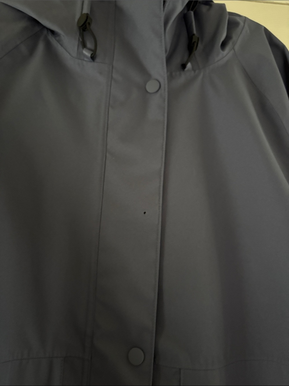 Quince Rain Jacket - Picture 3 of 7